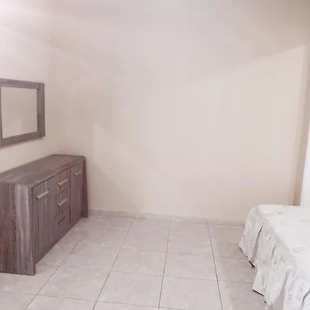 Elena's Venus Apartment *